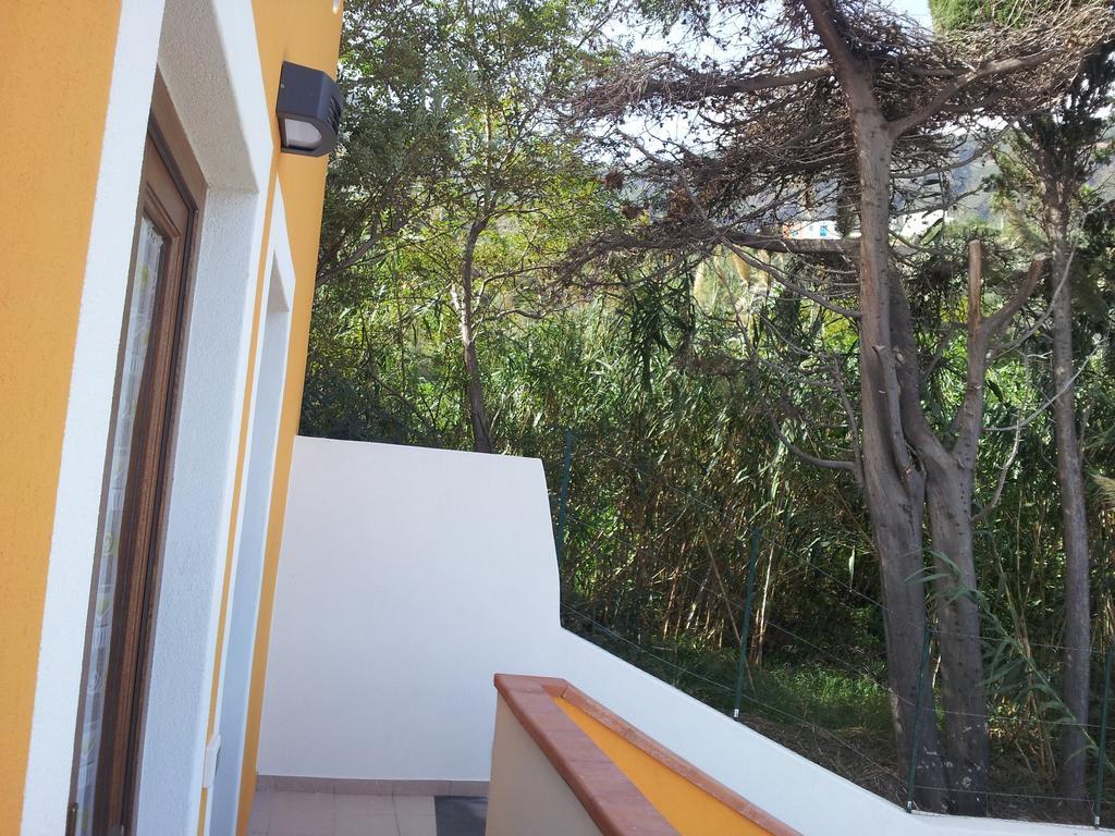 B&B La Goletta Di Salina Санта Марина Салина Екстериор снимка