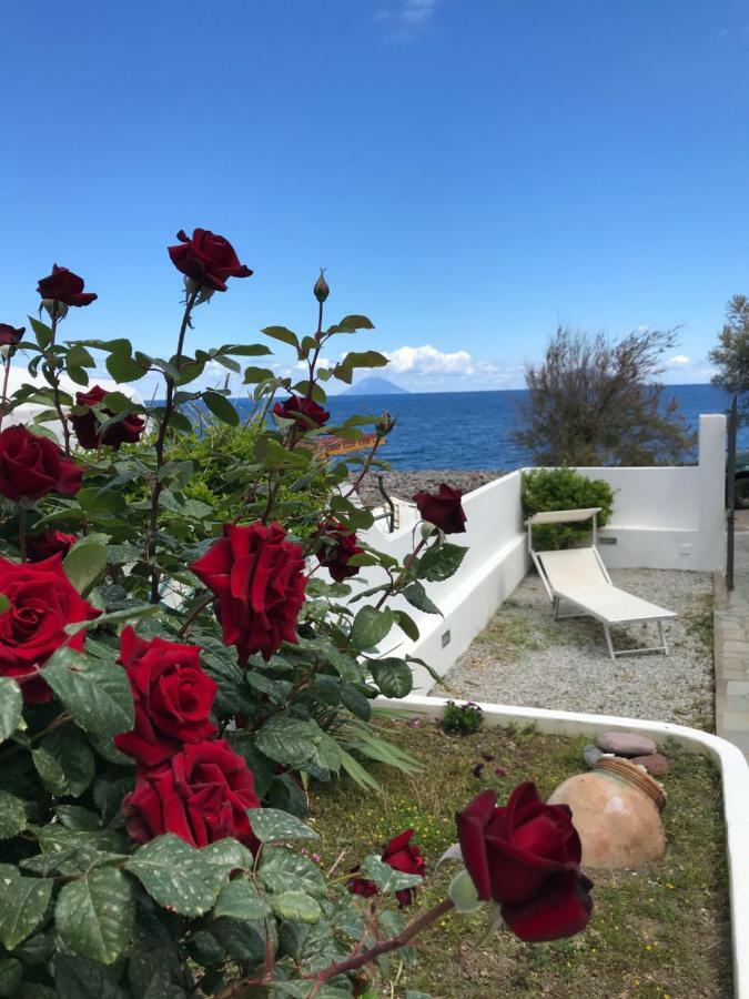B&B La Goletta Di Salina Санта Марина Салина Екстериор снимка