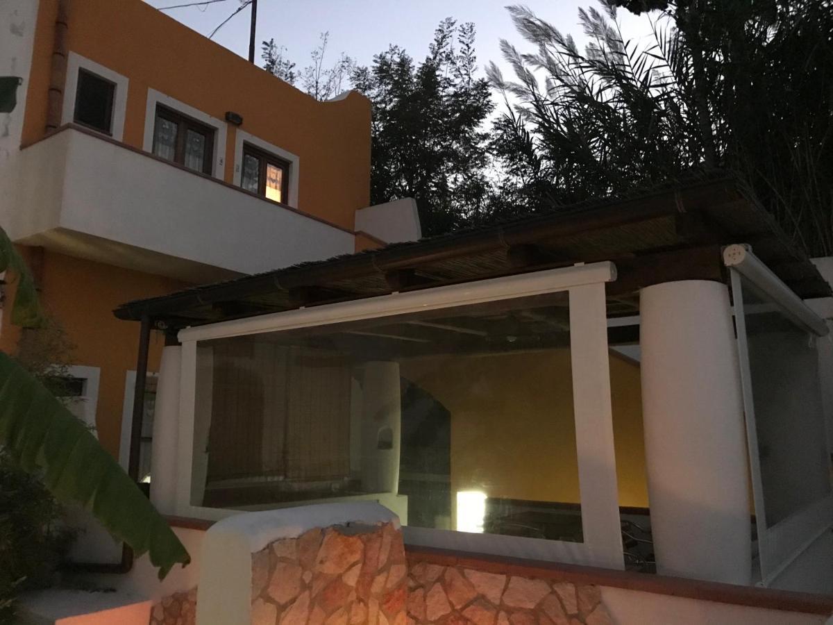 B&B La Goletta Di Salina Санта Марина Салина Екстериор снимка